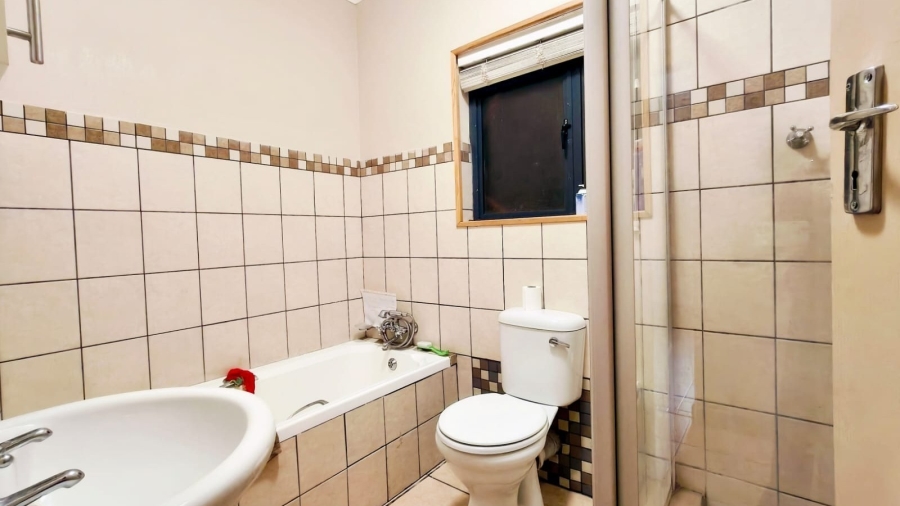 2 Bedroom Property for Sale in Die Bult North West